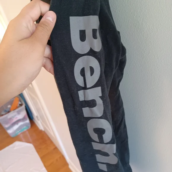 Bench - Picture 4 of 5